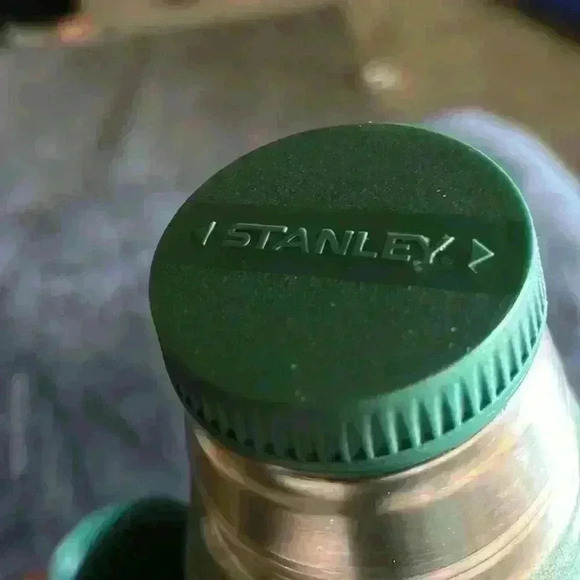 Classic Stanley Vacuum Thermos Bottle Coffee Green Hammertone 1 L. Stain… - Picture 4 of 8